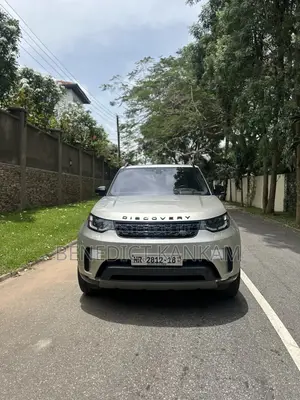 Land Rover Discovery HSE 4x4 2018 Silver