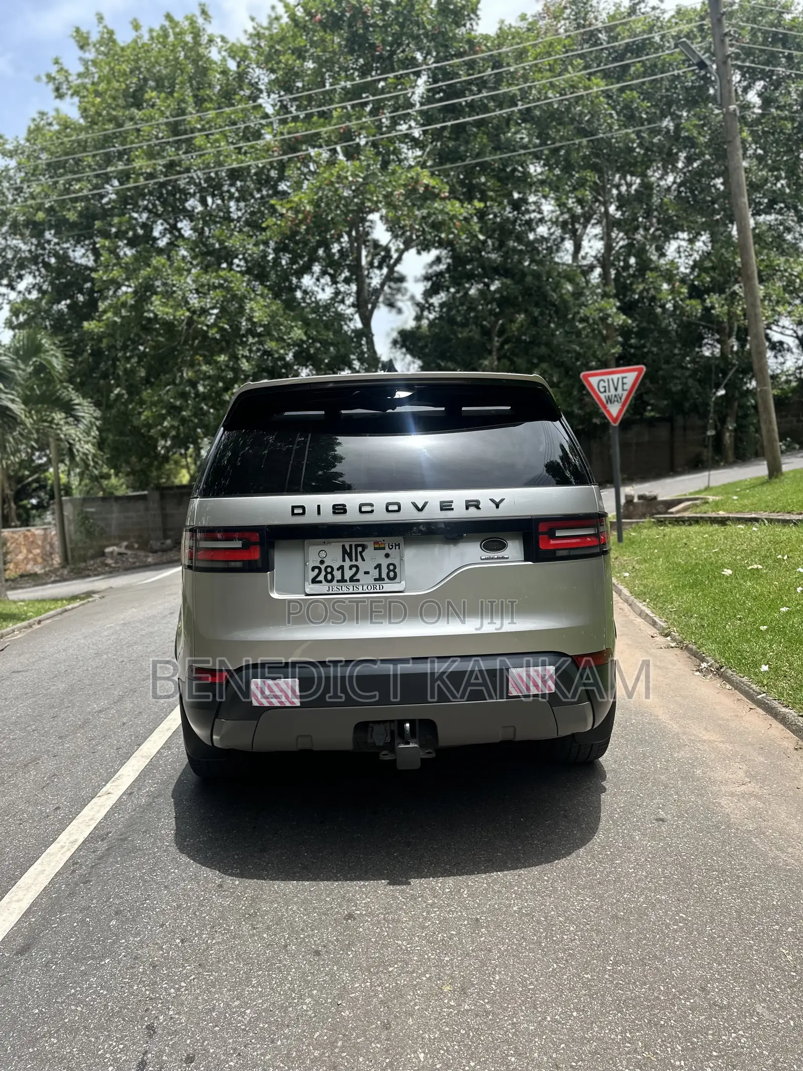 Land Rover Discovery HSE 4x4 2018 Silver