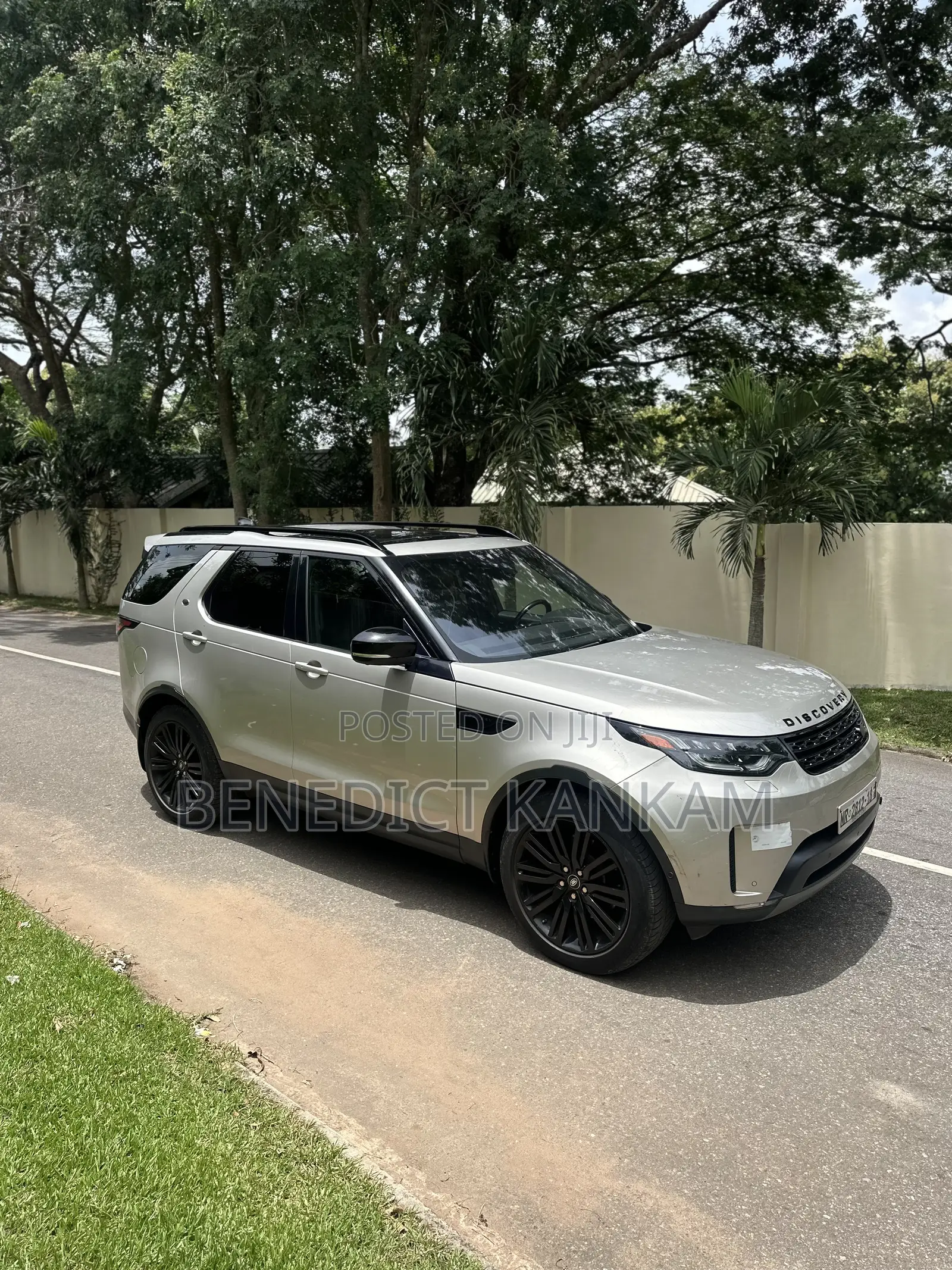 Land Rover Discovery HSE 4x4 2018 Silver