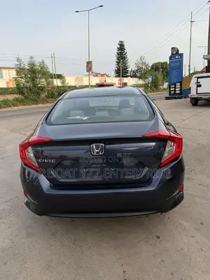 Honda Civic 2018 Gray