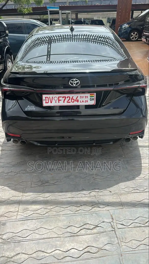 Toyota Avalon 2019 Black