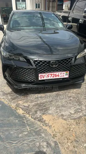 Toyota Avalon 2019 Black