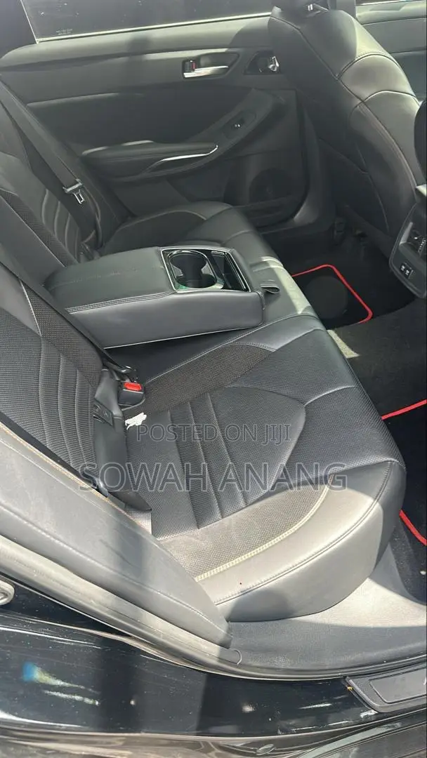 Toyota Avalon 2019 Black