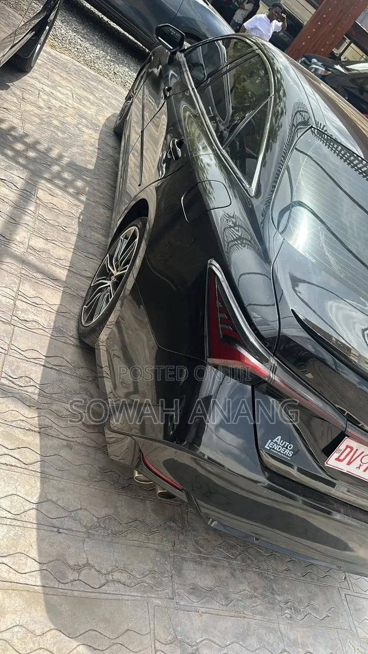 Toyota Avalon 2019 Black