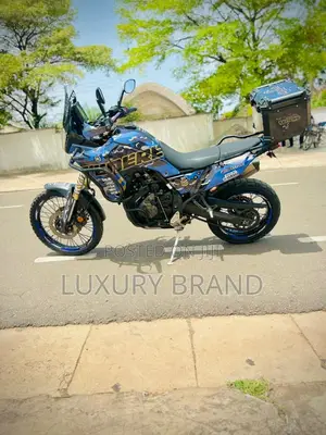 Yamaha 2021 Blue