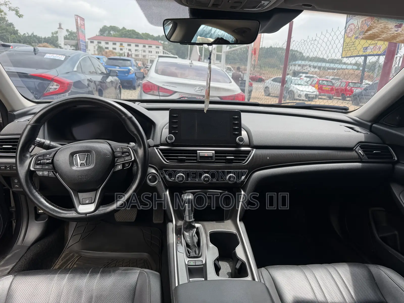 Honda Accord Touring 2.0T 2020 Silver