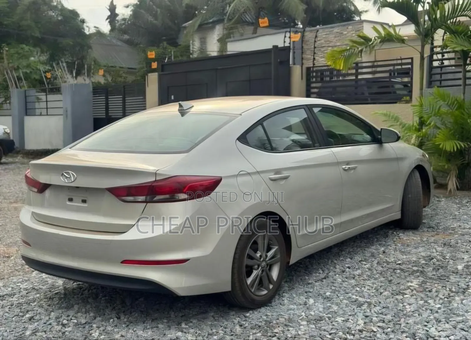 Hyundai Elantra Limited 2018 Ivory