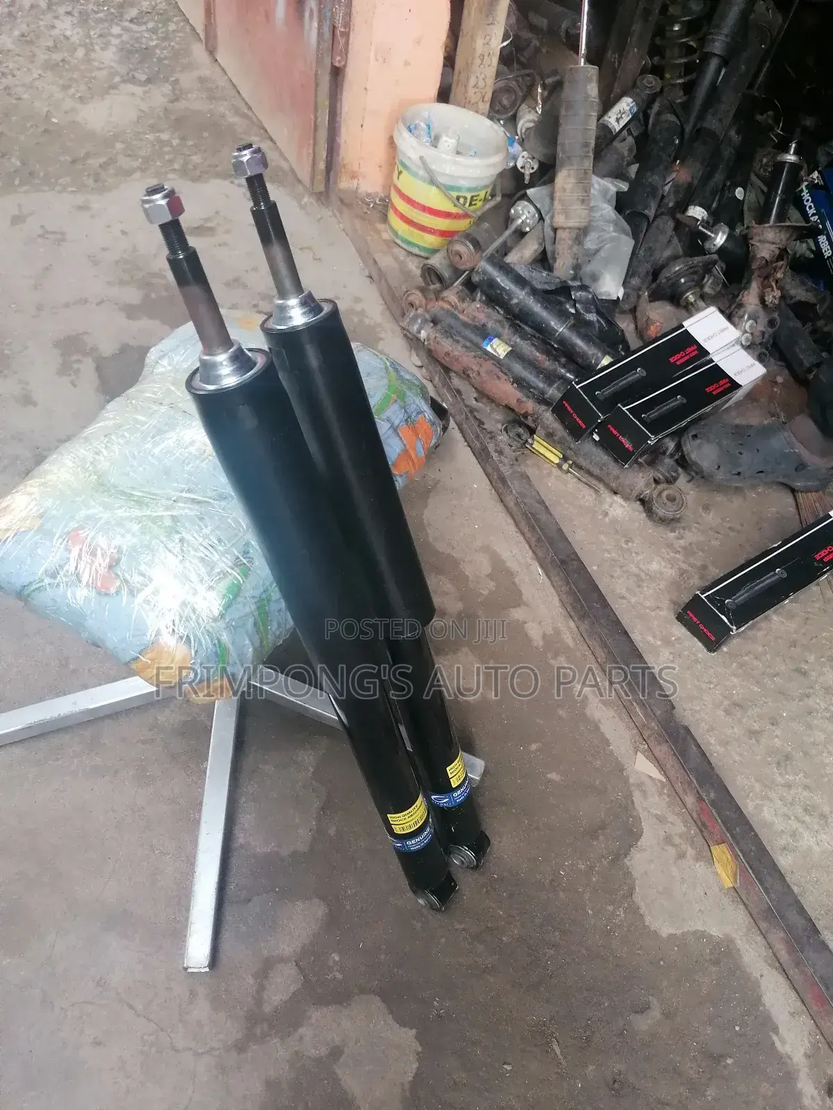 Toyota Tundra 2018 Back Shocks Absorbers