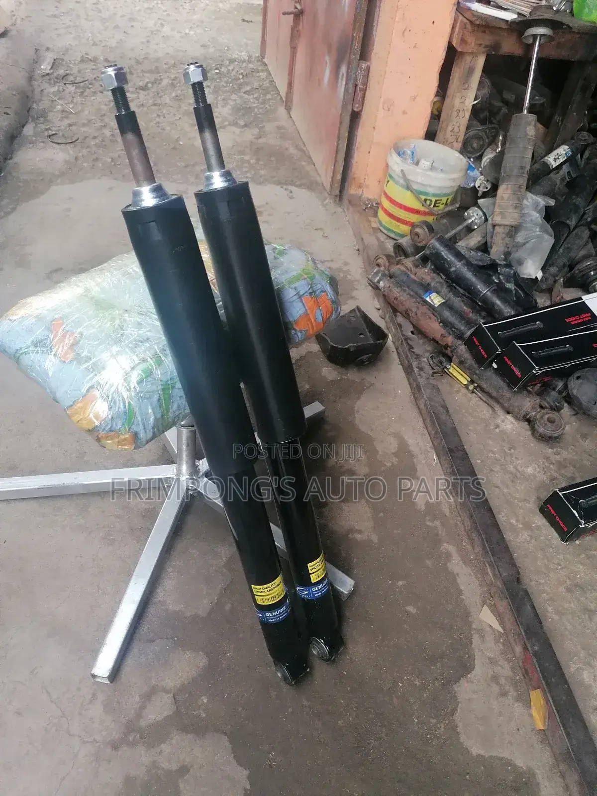 Toyota Tundra 2018 Back Shocks Absorbers