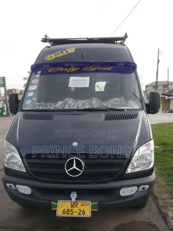 Mercedes-Benz Sprinter 2013 Black
