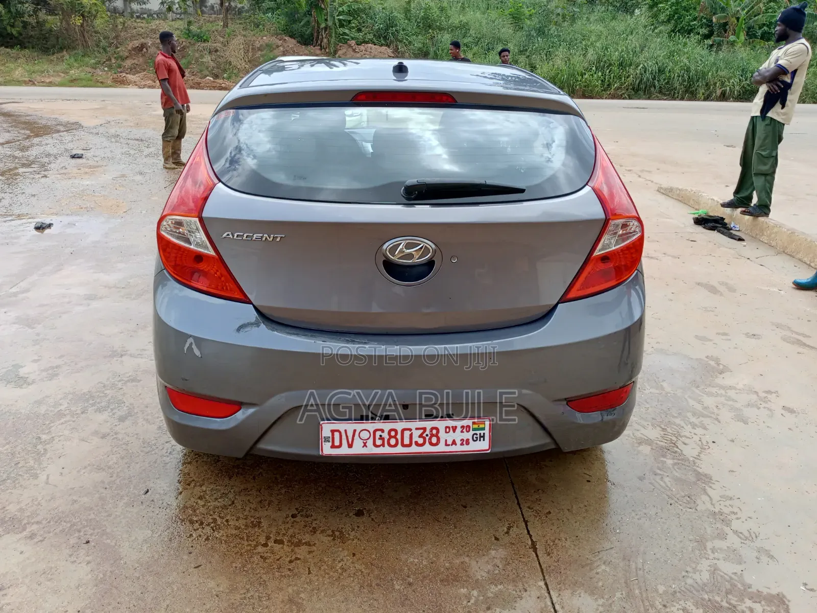 Hyundai Accent GLS 4dr Sedan (1.6L 4cyl 6M) 2015 Gray