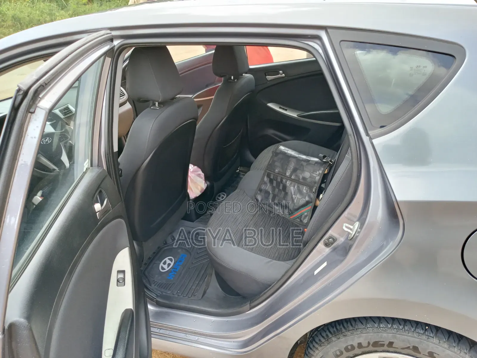 Hyundai Accent GLS 4dr Sedan (1.6L 4cyl 6M) 2015 Gray