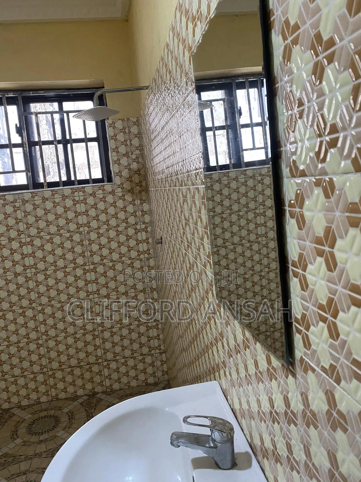 Furnished 2bdrm Apartment in Kotwi-Naghe Clinic, Atwima Kwanwoma