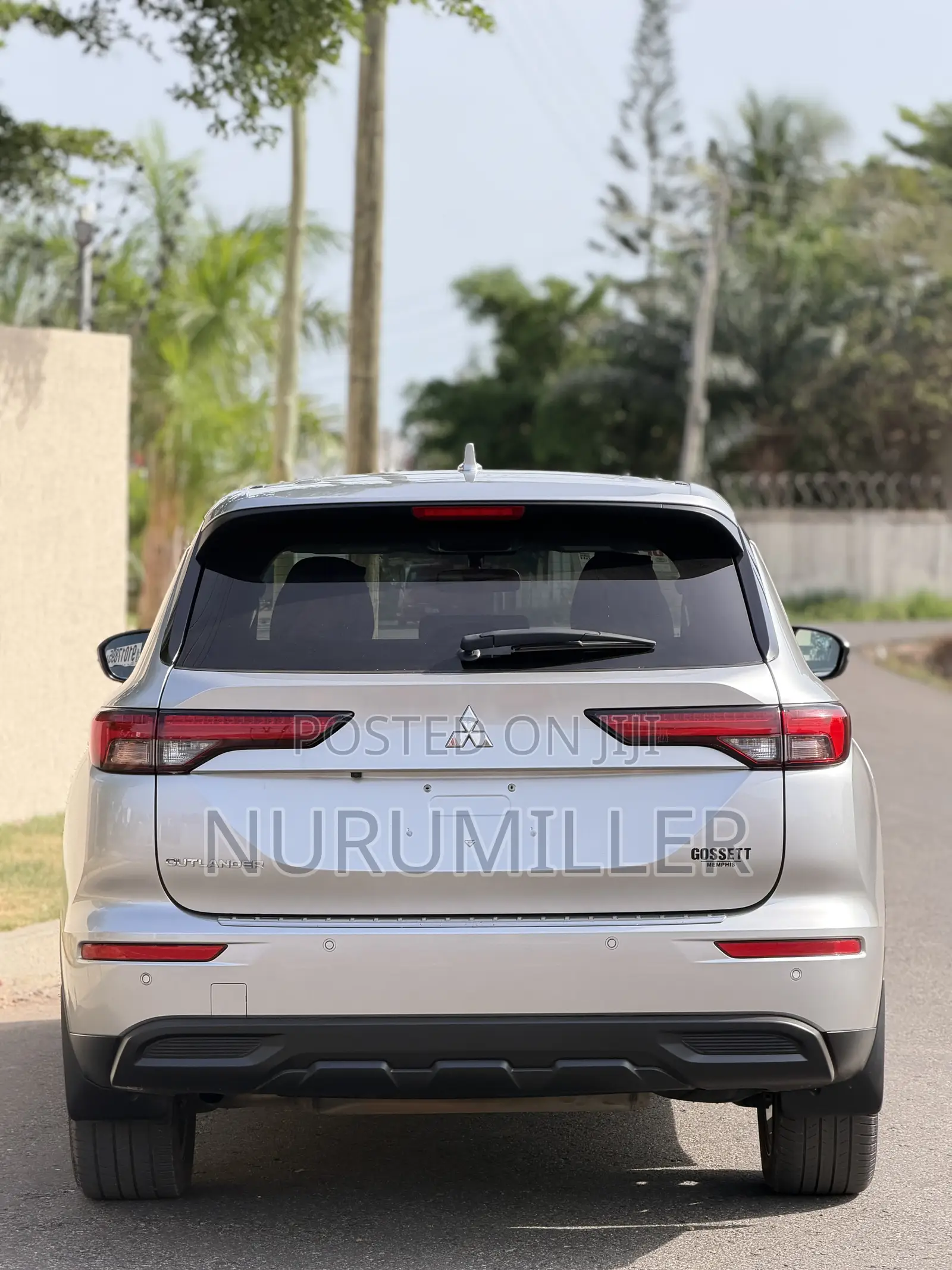 Mitsubishi Outlander 2.4 PHEV AWD 2021 Silver