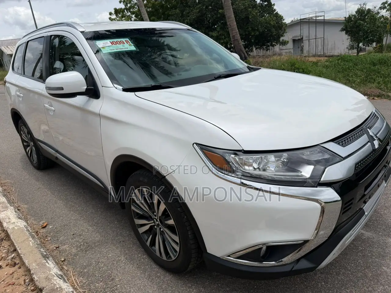 Mitsubishi Outlander SE S-AWC 2020 White