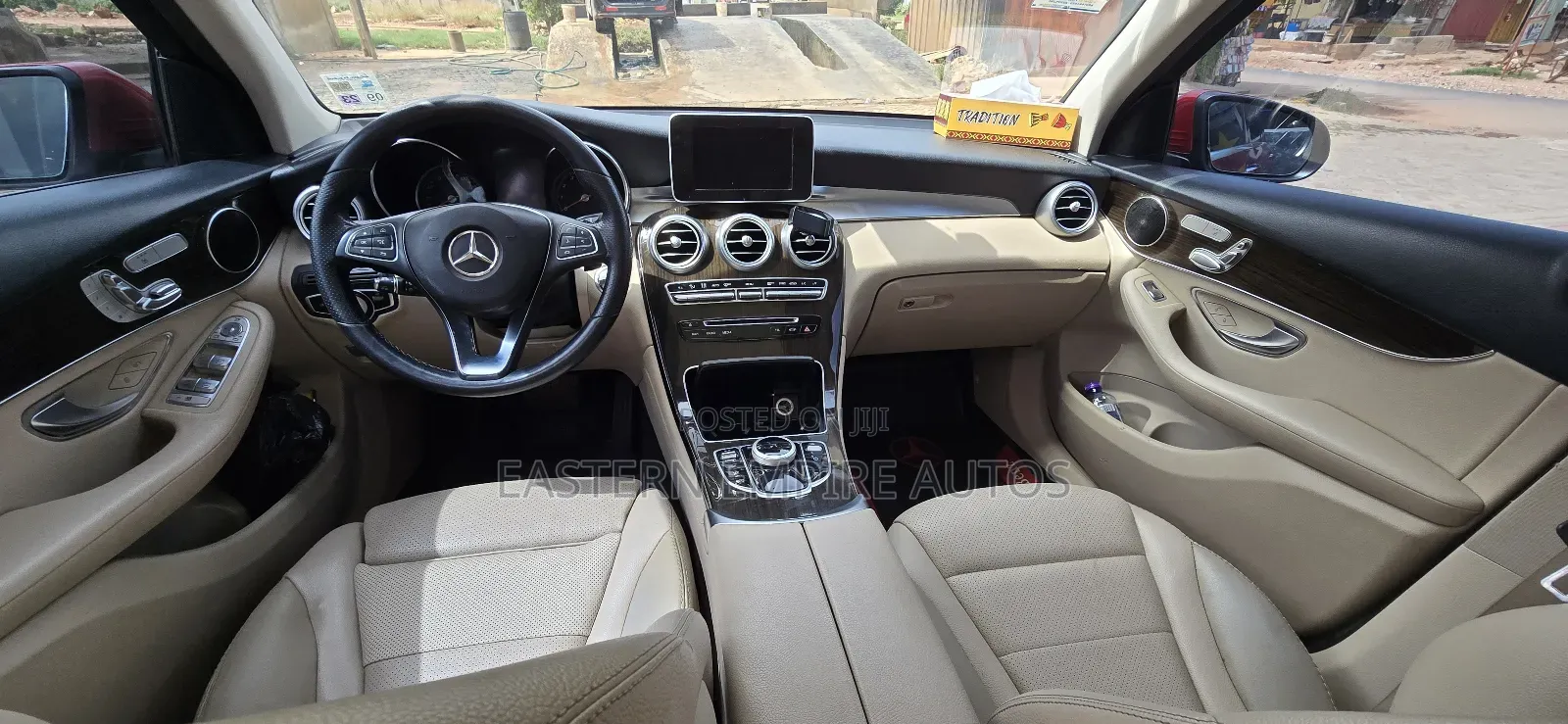 Mercedes-Benz GLC-Class 2019 Burgundy