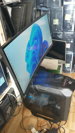 Desktop Computer Dell Alienware Area-51 32GB Intel Core i7 HDD+SSD 2T
