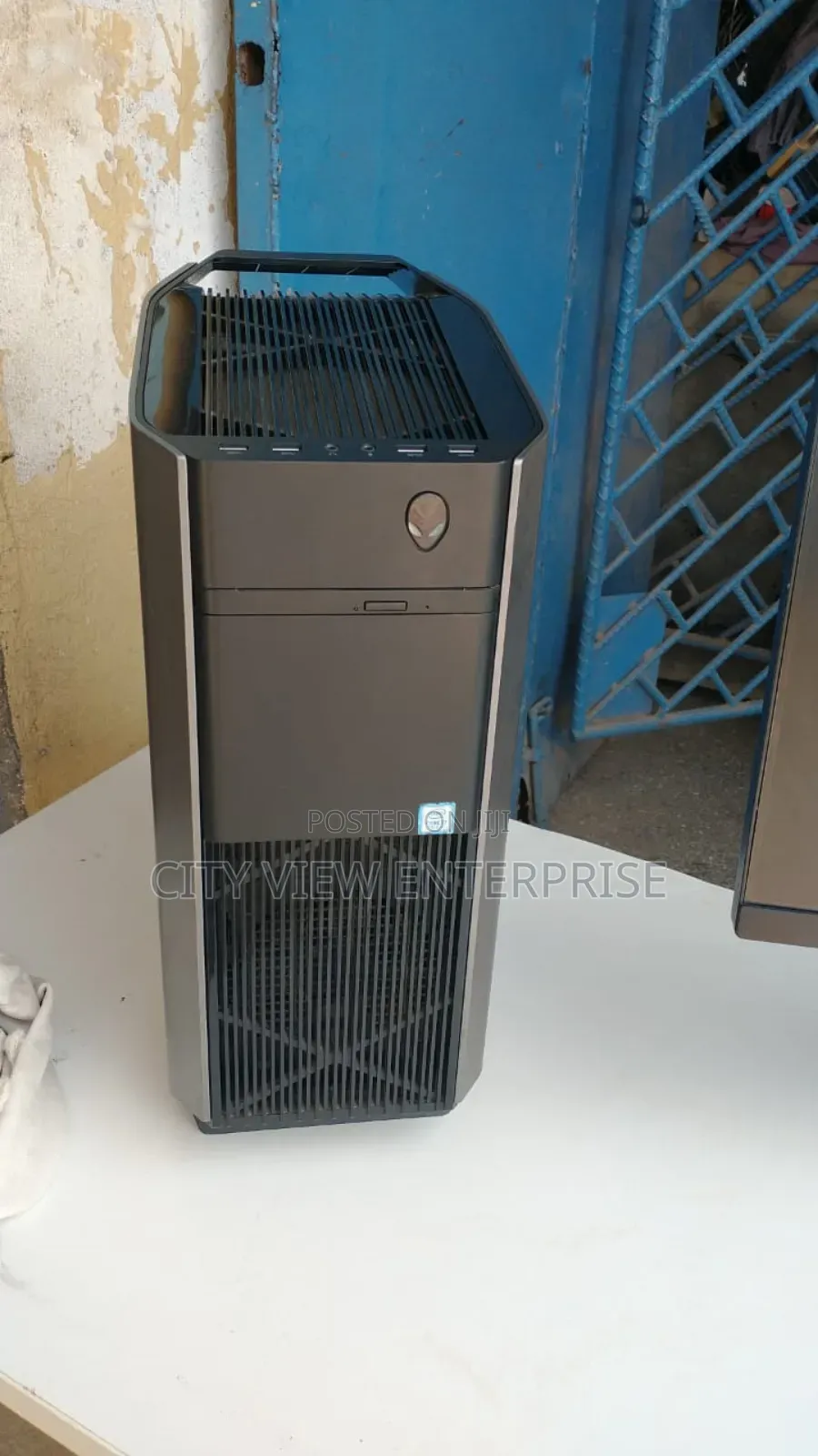 Desktop Computer Dell Alienware Area-51 32GB Intel Core i7 HDD+SSD 2T
