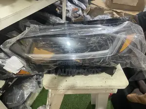 HRV 2024 Headlight Driver Side