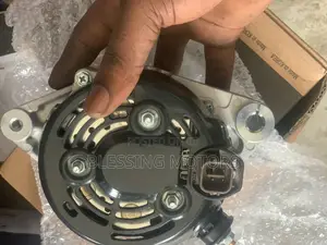 Prado Alternator