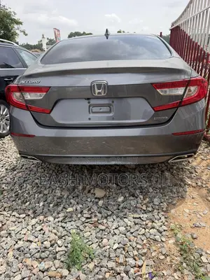 Honda Accord Touring 2.0T 2020 Silver