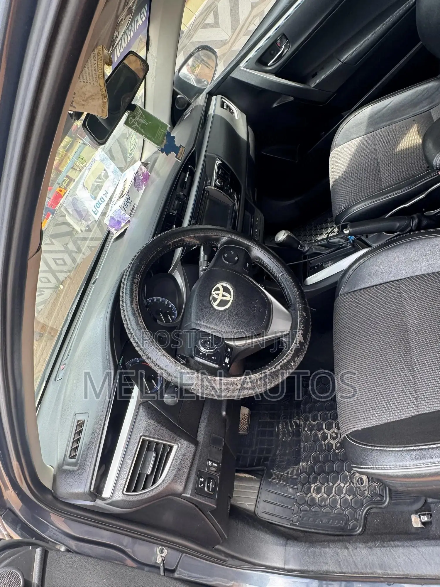 Toyota Corolla 2016 Black