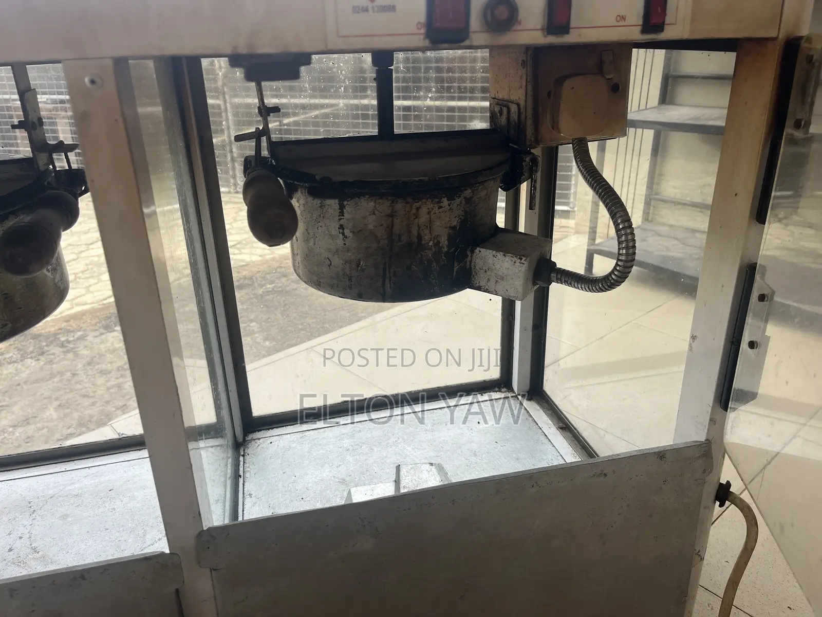 Popcorn Machine