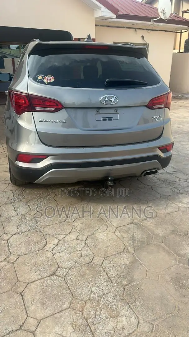 Hyundai Santa Fe 2017 Gray