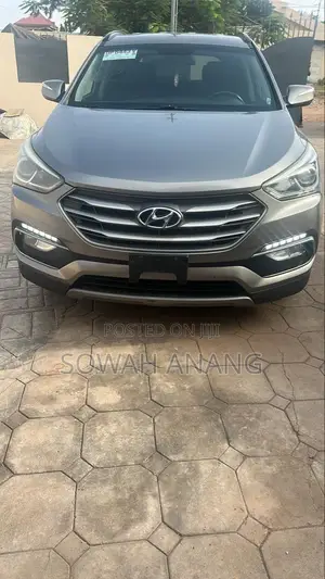 Hyundai Santa Fe 2017 Gray