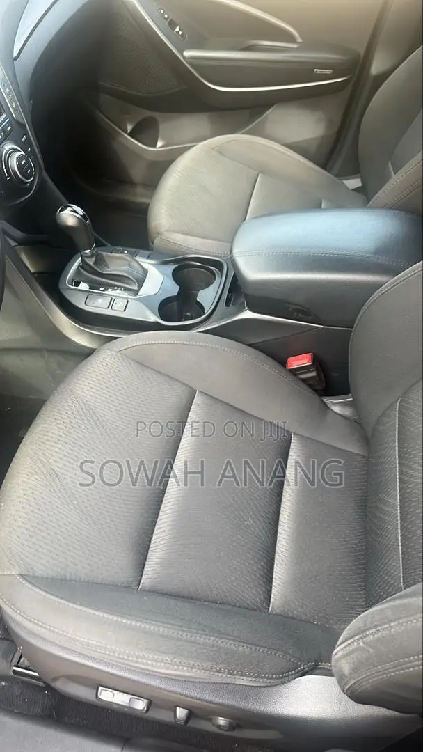 Hyundai Santa Fe 2017 Gray