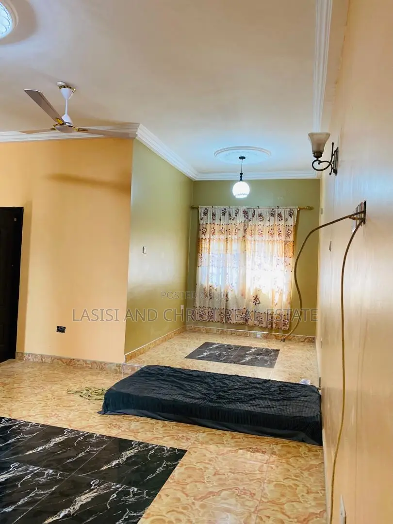 2bdrm Apartment in Lasisi And Christ, Amasaman for rent