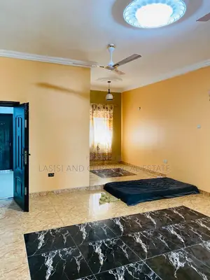 2bdrm Apartment in Lasisi And Christ, Amasaman for rent