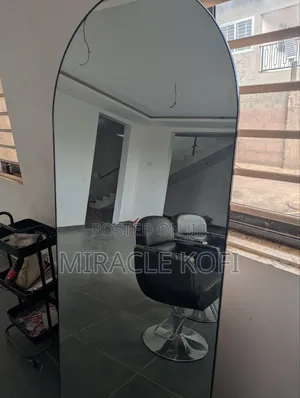 Salon Morrior 6ft With Light
