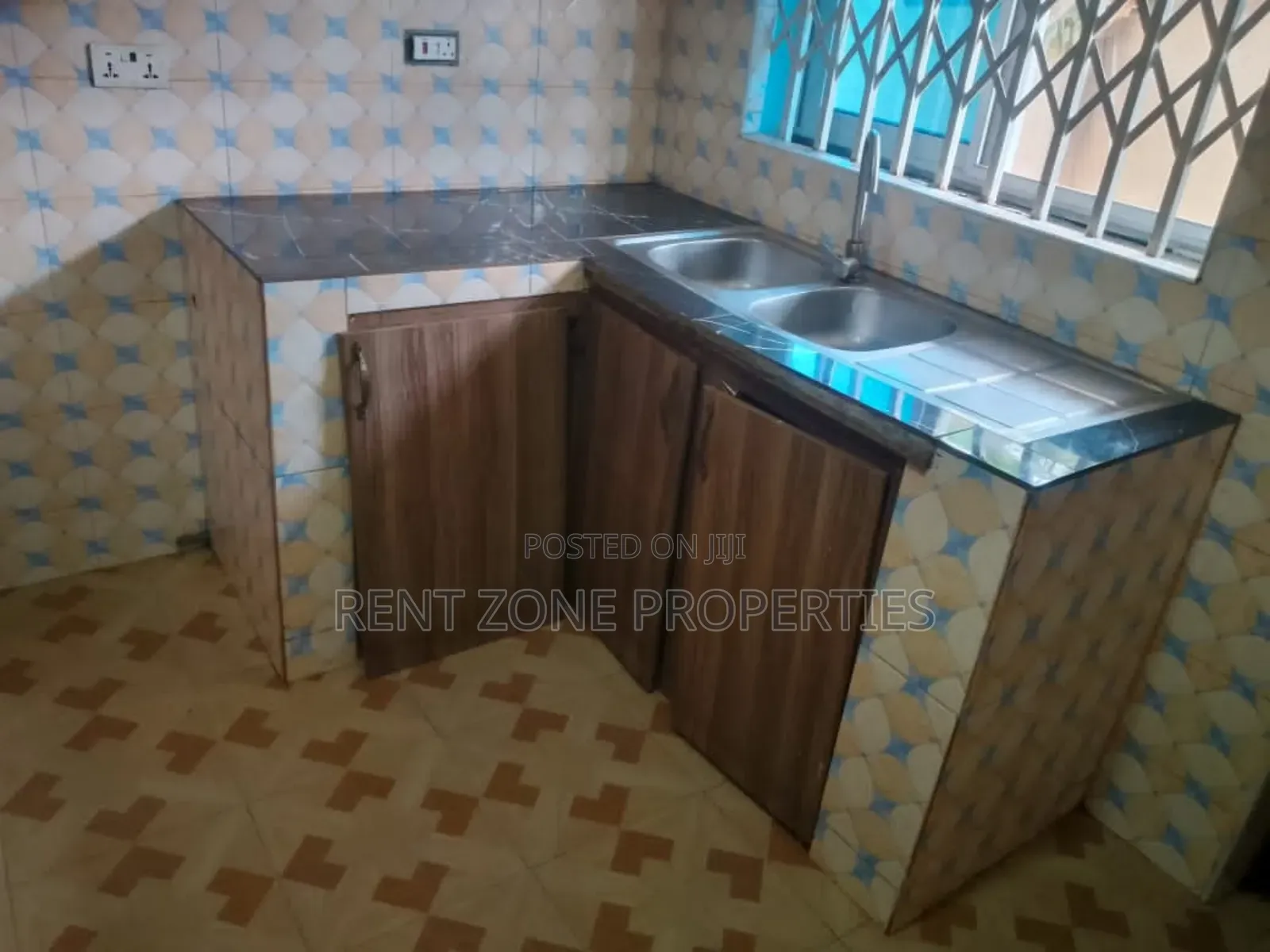 3bdrm Apartment in Pokuase for rent