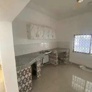 2bdrm Apartment in Helena Estate Agency, Ga East Municipal for rent