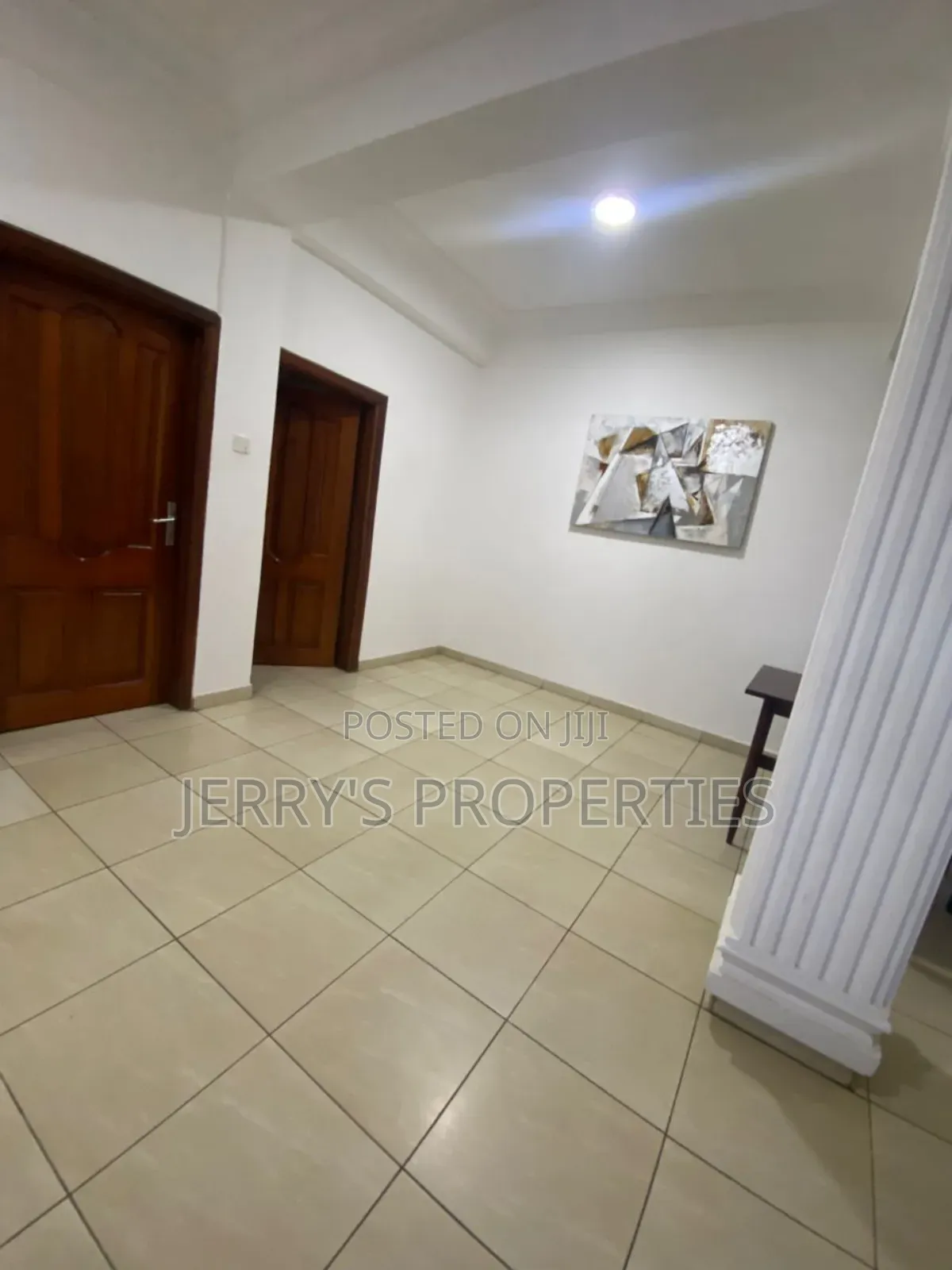 Furnished 2bdrm Apartment in Oxford Street for rent