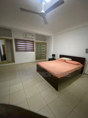 Furnished 2bdrm Apartment in Oxford Street for rent