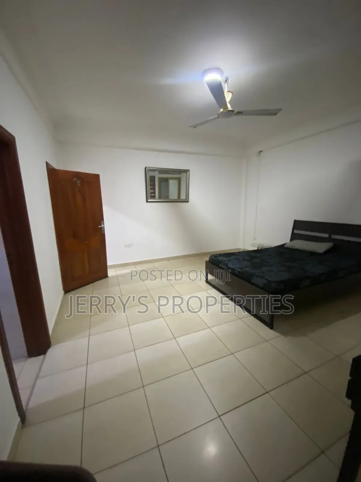 Furnished 2bdrm Apartment in Oxford Street for rent