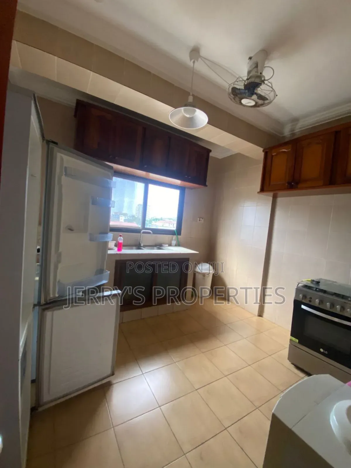 Furnished 2bdrm Apartment in Oxford Street for rent