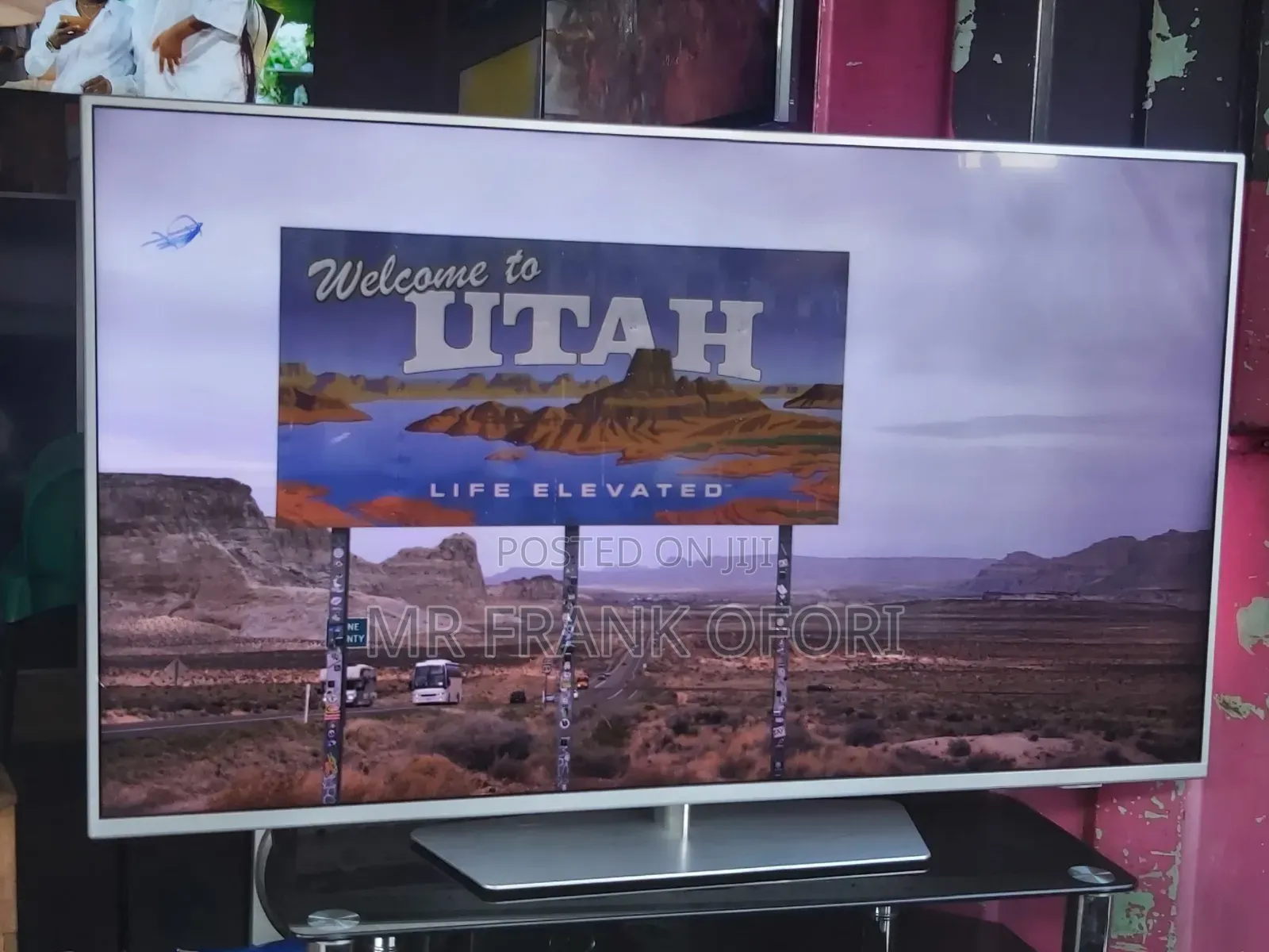 Phillips 43inches Smart Display