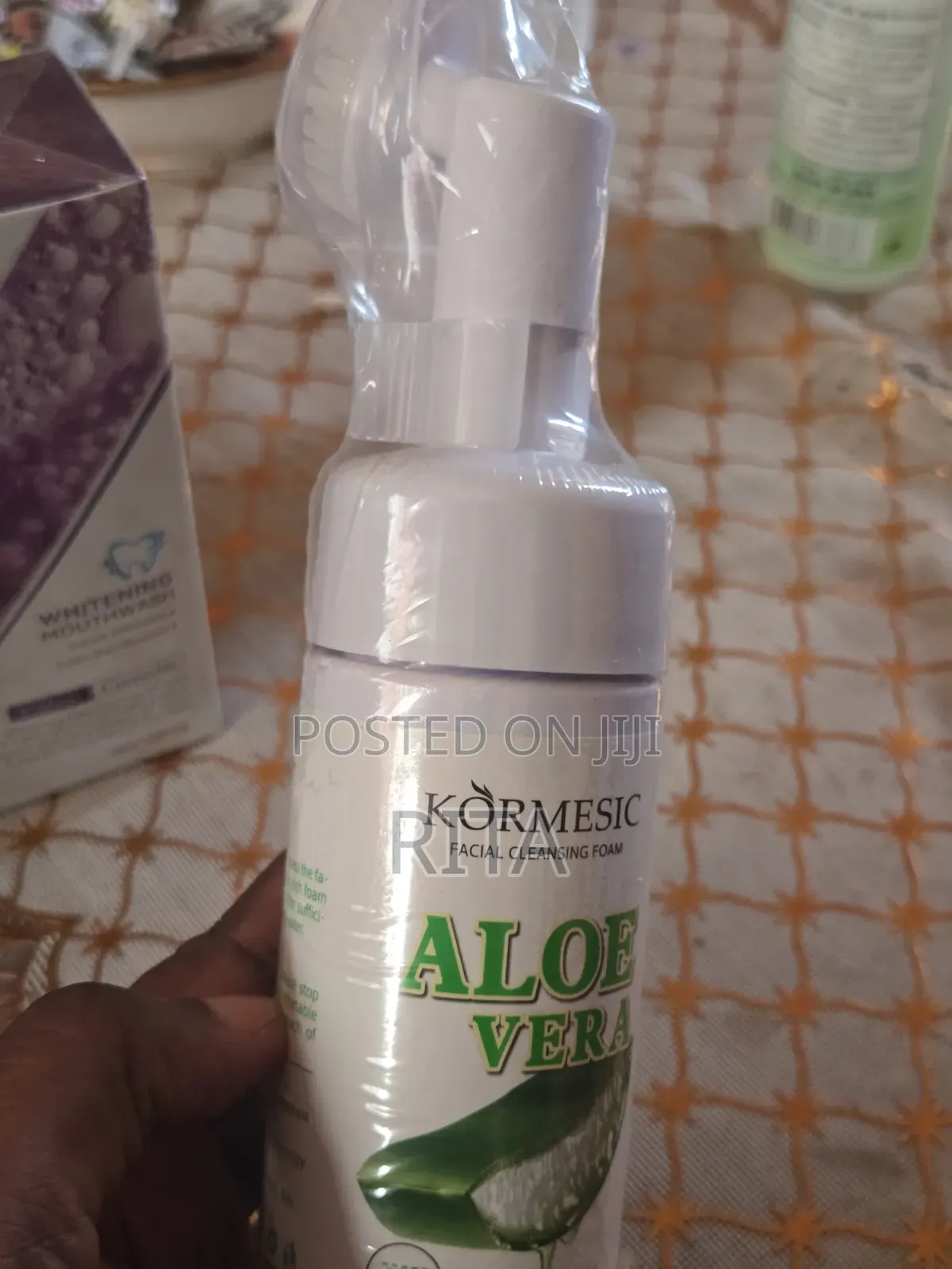 Aloe Vera Facial Cleansing Foam