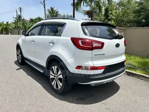 Kia Sportage LX 4dr SUV AWD (2.4L 4cyl 6A) 2014 White