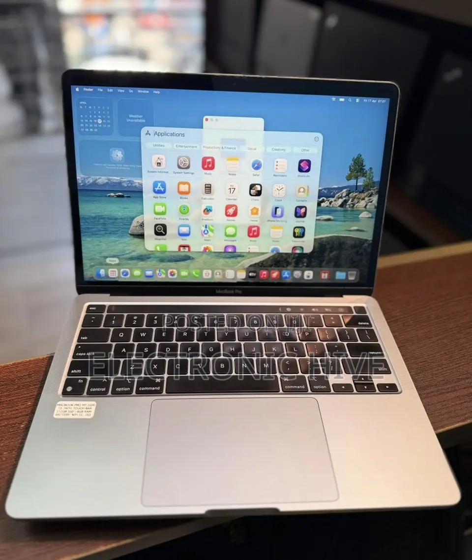 Laptop Apple MacBook Pro 2021 M1 32GB Apple M1 Pro SSD 512GB