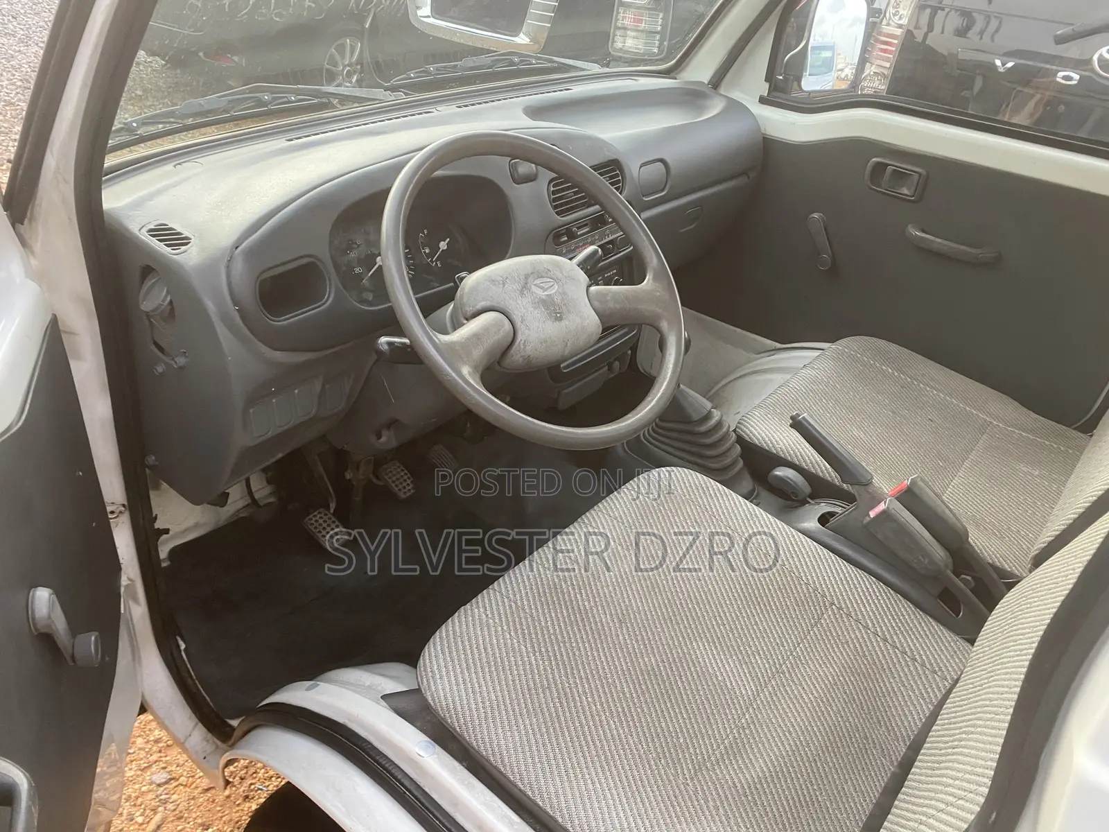 Daewoo Labo 2011 White