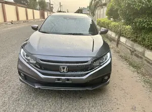 Honda Civic 2020 Gray