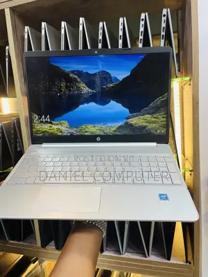 Laptop HP 15 4GB Intel Celeron SSD 256GB