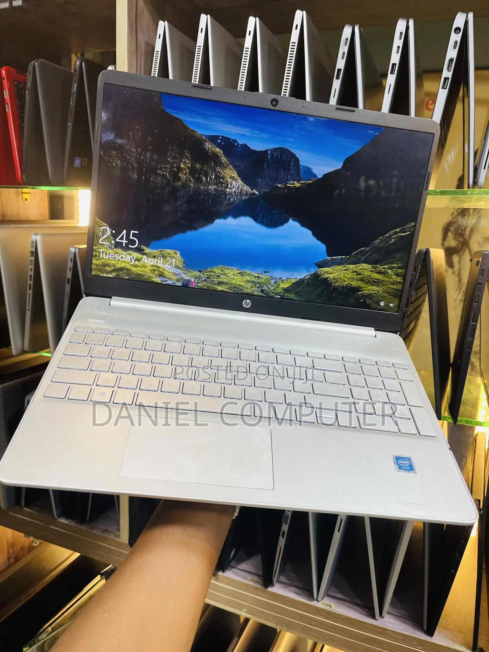 Laptop HP 15 4GB Intel Celeron SSD 256GB