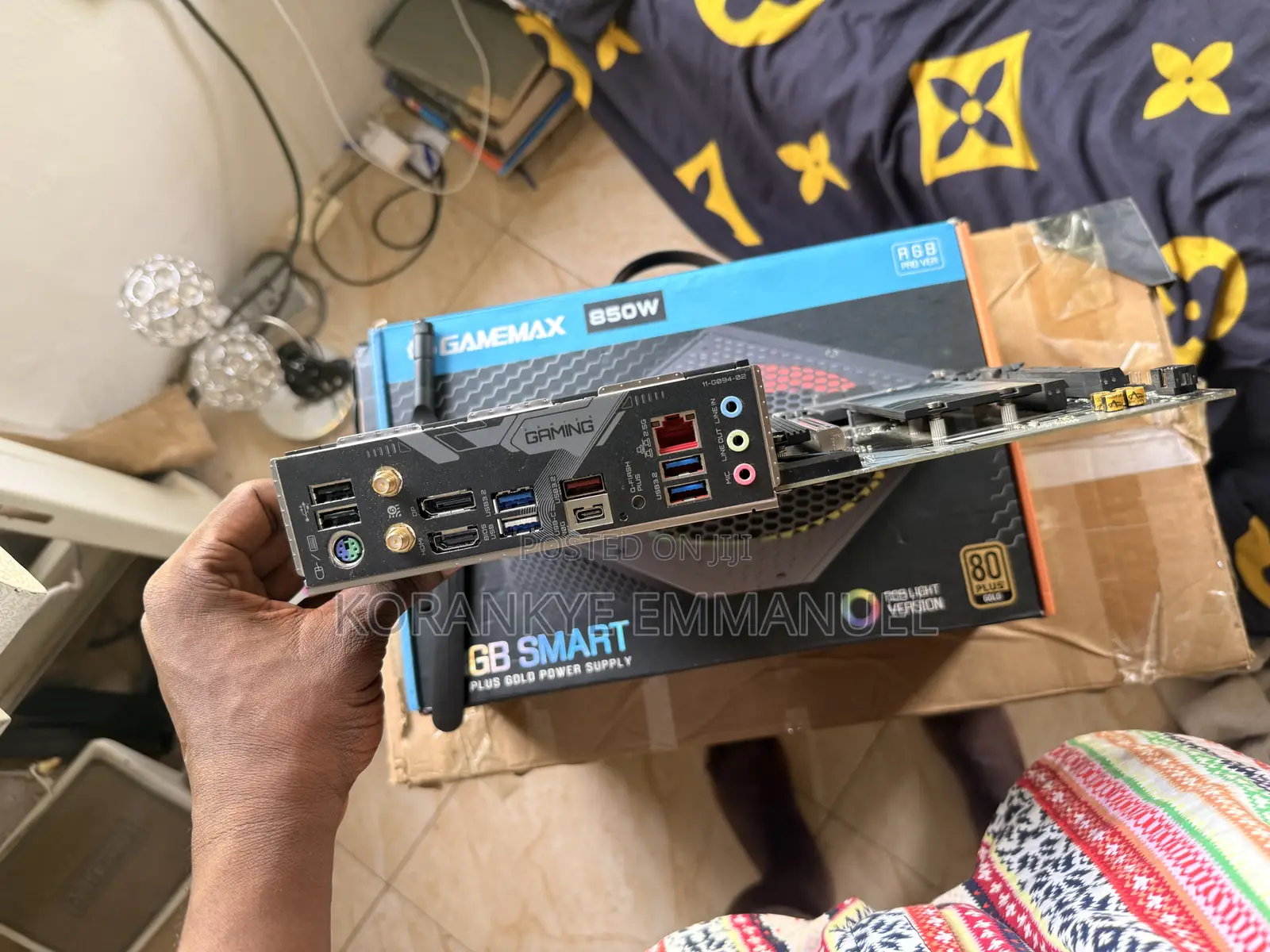 Gigabyte Aorus Ax V2 Wifi B650 + R7 7700 +8*8gb Ddr5