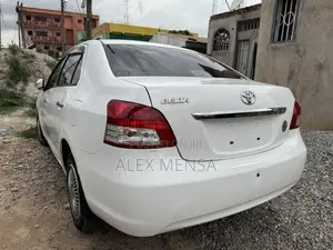 Toyota Belta 2010 White