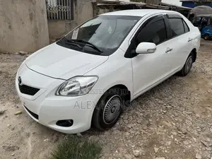 Toyota Belta 2010 White